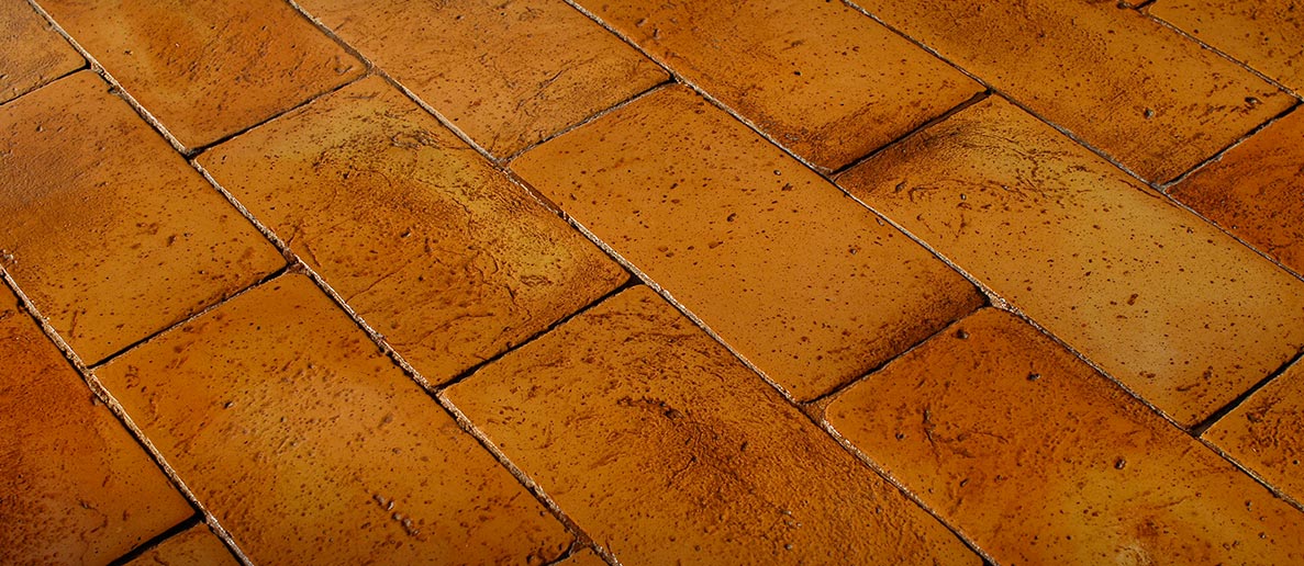 Pavimenti in cotto fatto a mano per esterni interni Come realizzare un pavimento da giardino